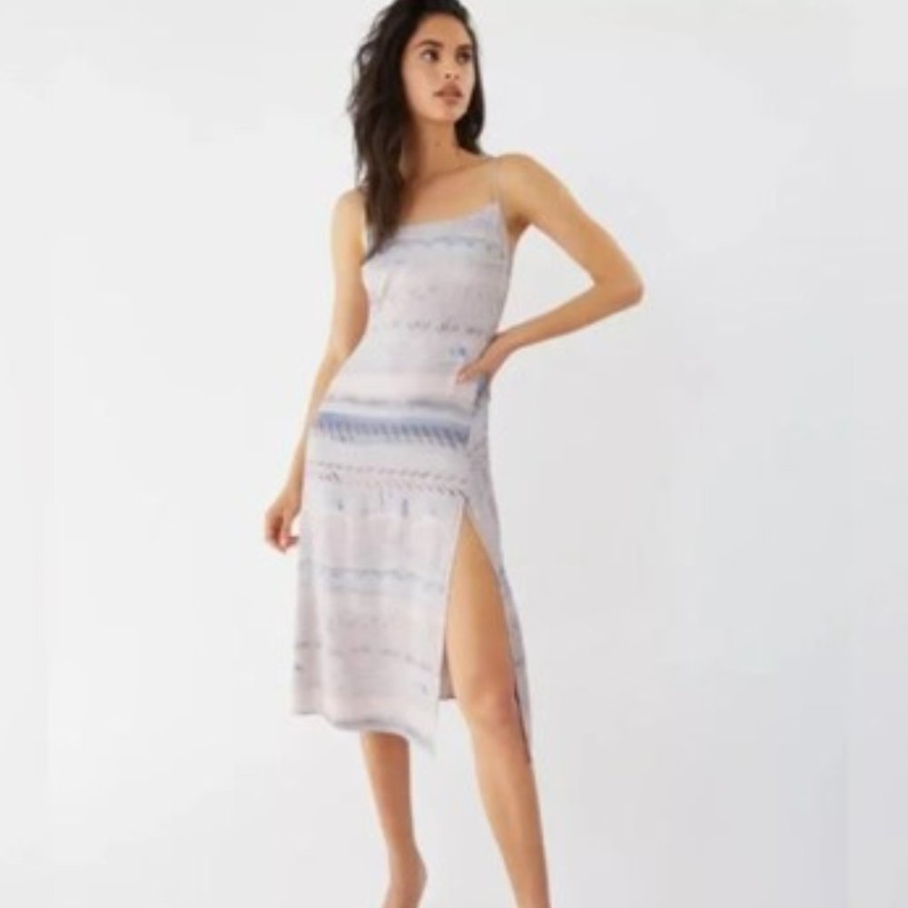 NWT Wilfred Affogato Midi Dress in Light Purple/Blue, Size 2 (Aritzia)